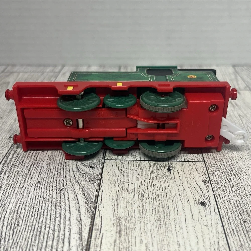 Thomas & Friends TrackMaster Motorized WHIFF Rubbish Engine #66 WORKS!